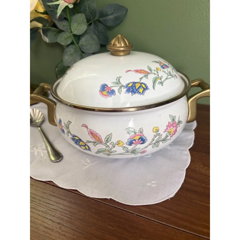 Vintage Floral Enamelware Dutch Oven White Pot with Lid Brass Handles